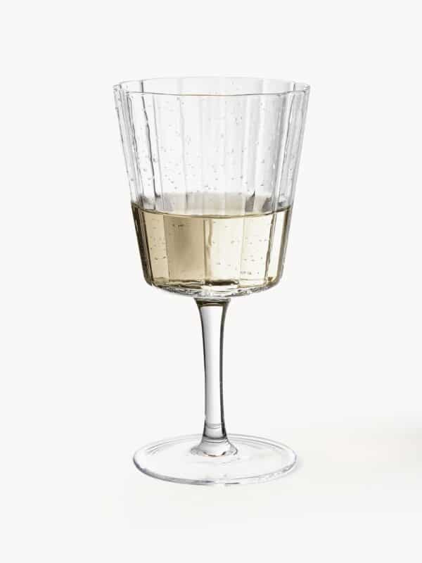 Mundgeblasene Weingläser im Set von 4 Stück für elegantes Trinken und stilvolle Tischdekoration